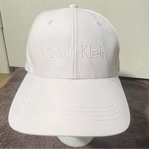 Calvin Klein Pink Adjustable Women’s Golf / Tennis Hat (Size: One Size Fits All)